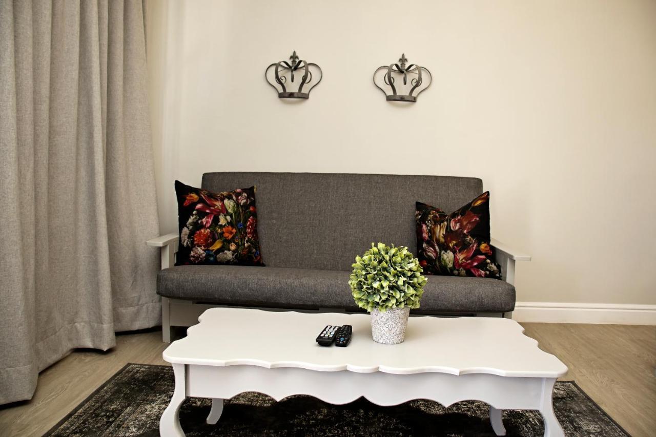French Karoo Guesthouse Beaufort West Luaran gambar